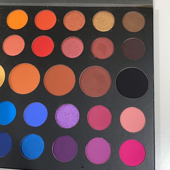 James Charles Morphe Palette - Picture 5 of 6